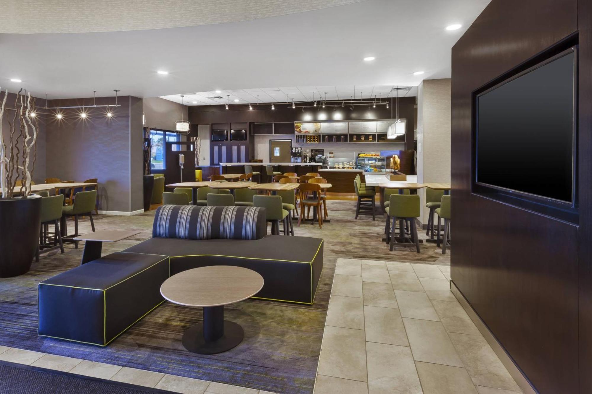 Courtyard By Marriott Secaucus Meadowlands Hotel Exterior foto