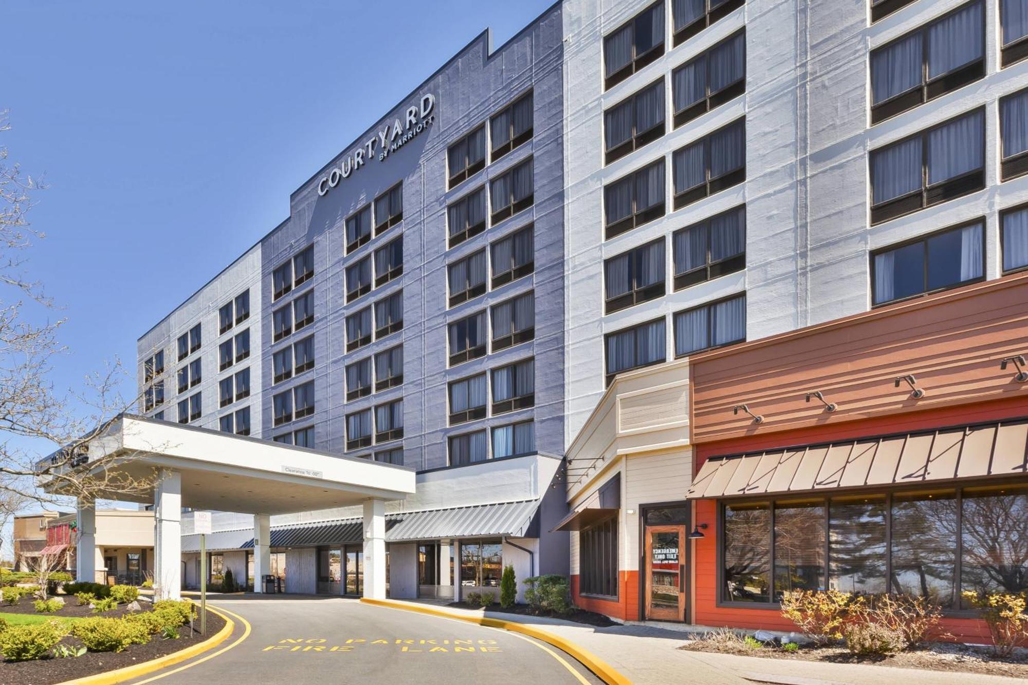 Courtyard By Marriott Secaucus Meadowlands Hotel Exterior foto